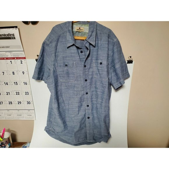 Woolrich Mens Chambray Button Down Short Sleeve Shirt Sz Medium M - Picture 1 of 5